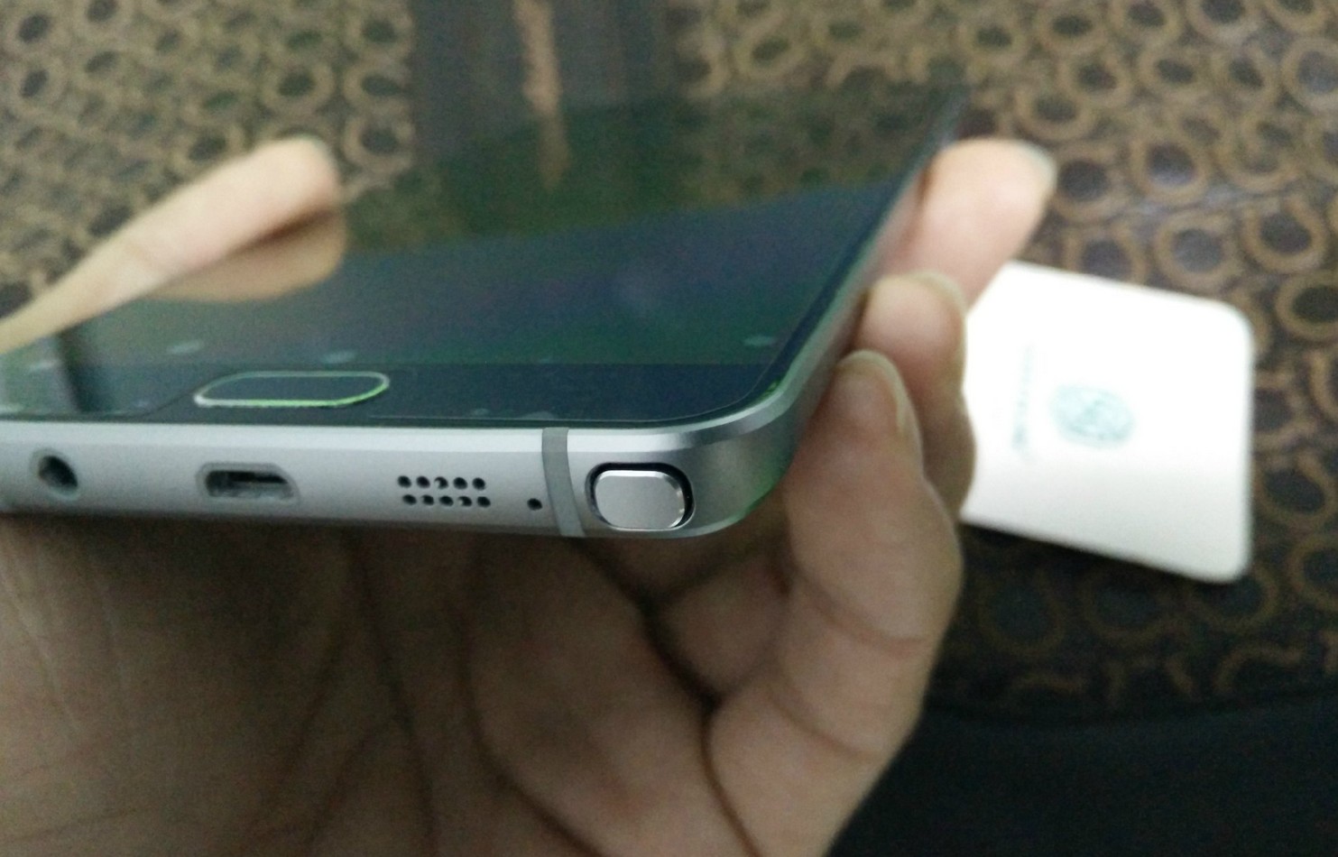 galaxnote5b.jpg