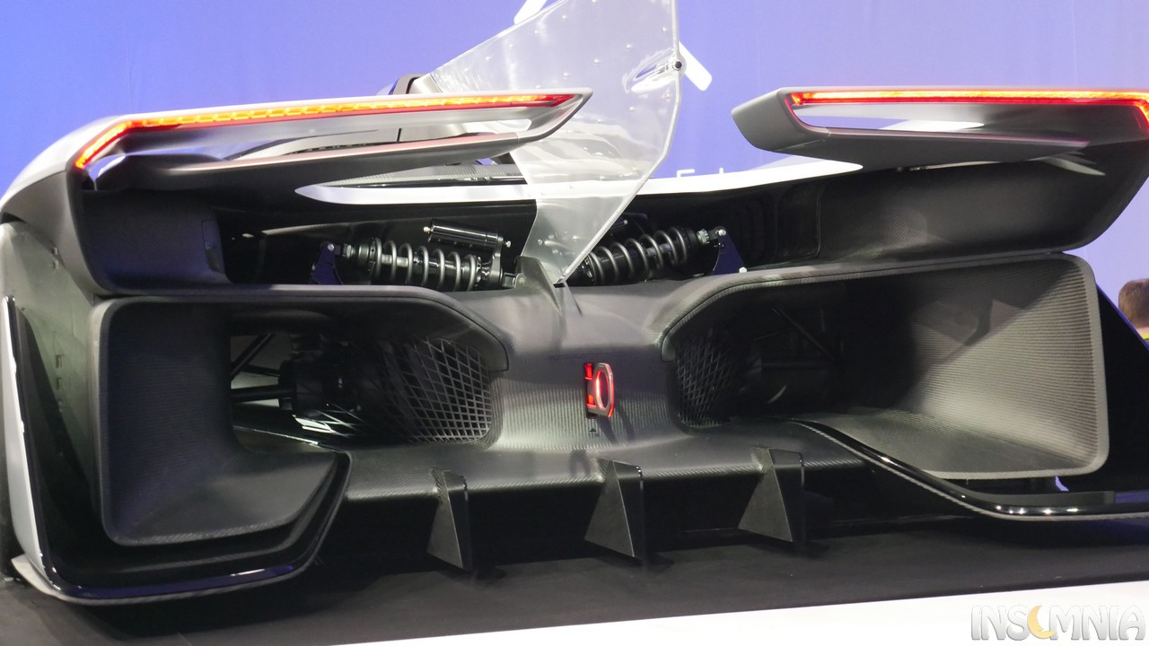 P1030743.jpg