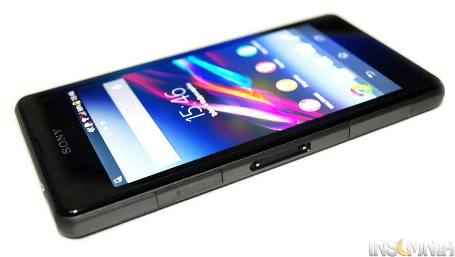 xperiaz1compact001.jpg